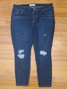 Maurices Women’s Jeans Dark Distressed Jeans Plus Curvy